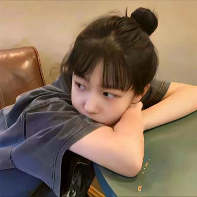 龙纹身的女鬼入镜